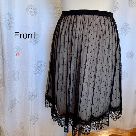 Worthington Dresses & Skirts - Worthington Skirt w/Net&Lace Overlay size 16